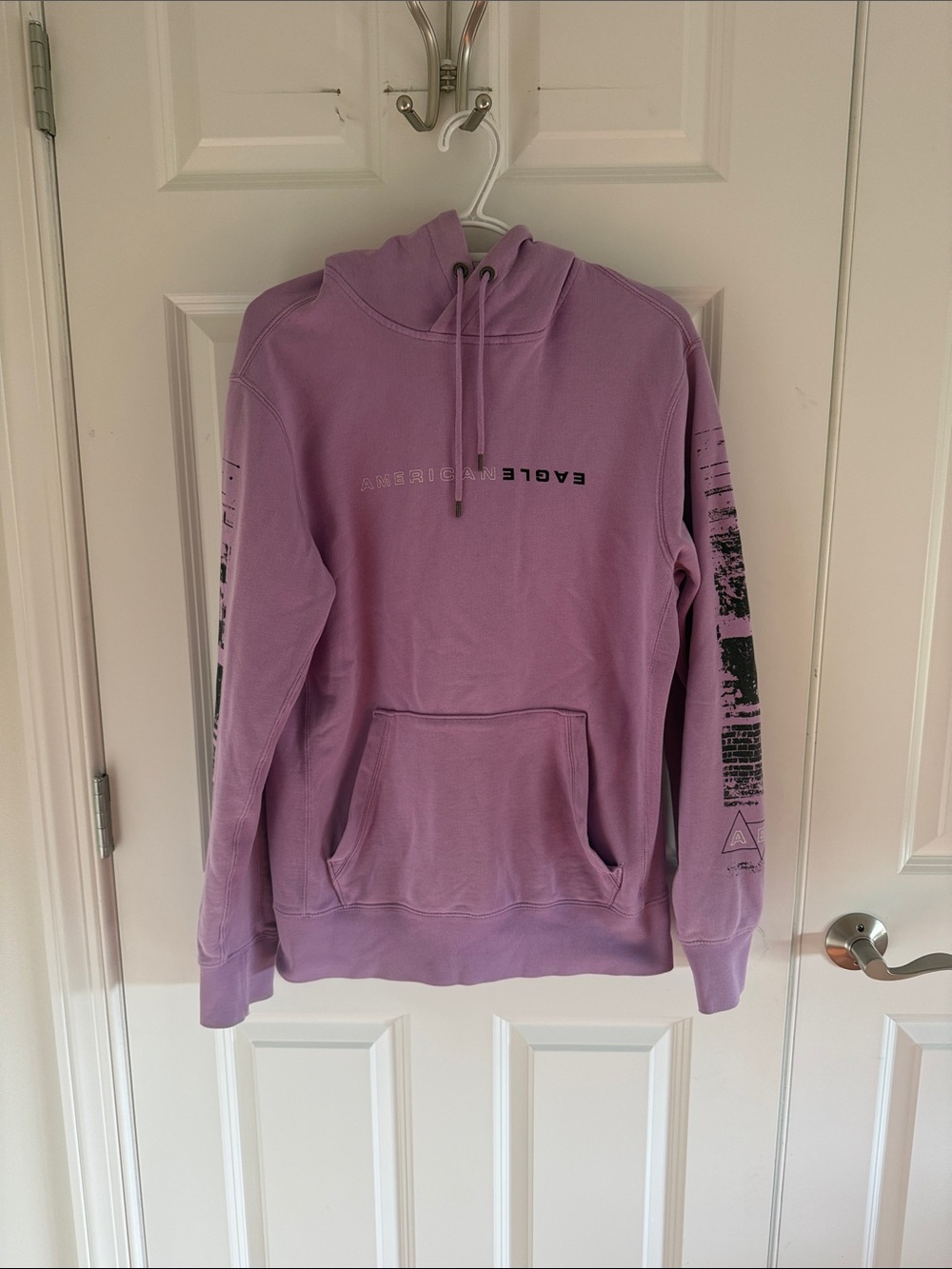 American Eagle Outfitters Lavender Pullover Turtleneck Hoodie Medium